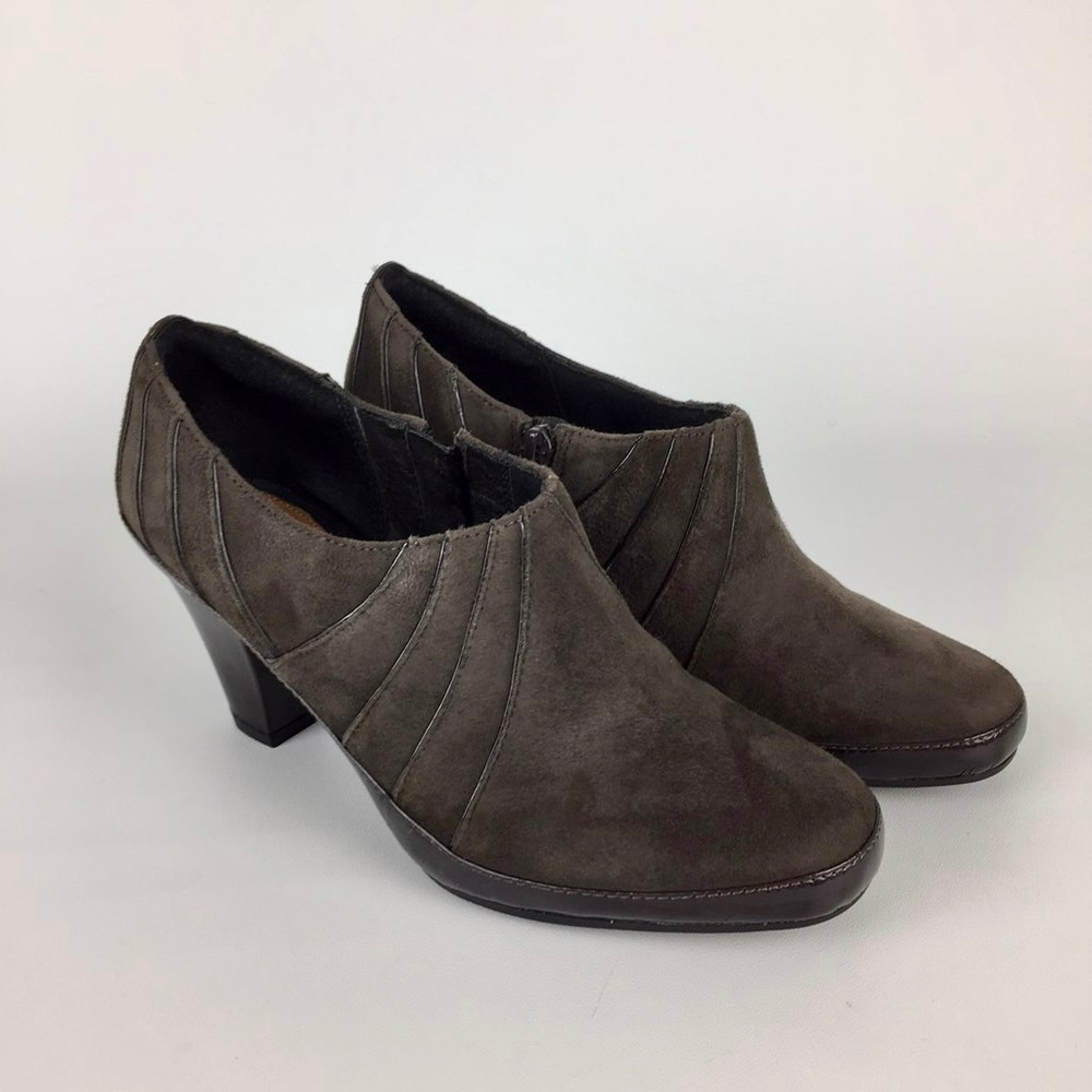 Clarks Diamond Chest Suede Heeled Shooties Booties 7